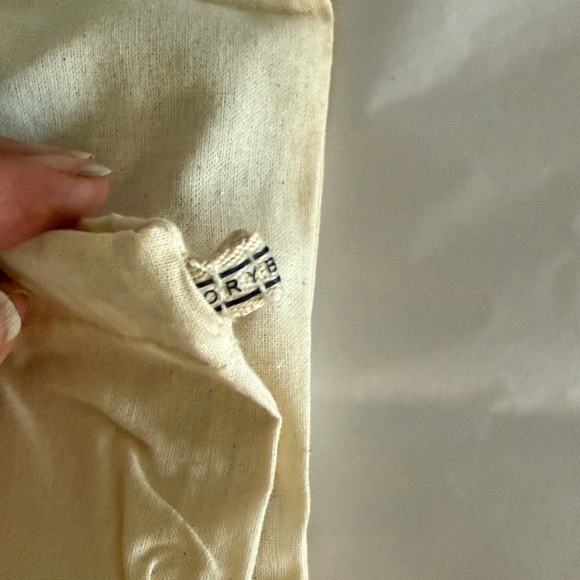 New Naghedi woven neoprene top zip clutch pouch. Color called fez or tortoise. - Picture 11 of 11